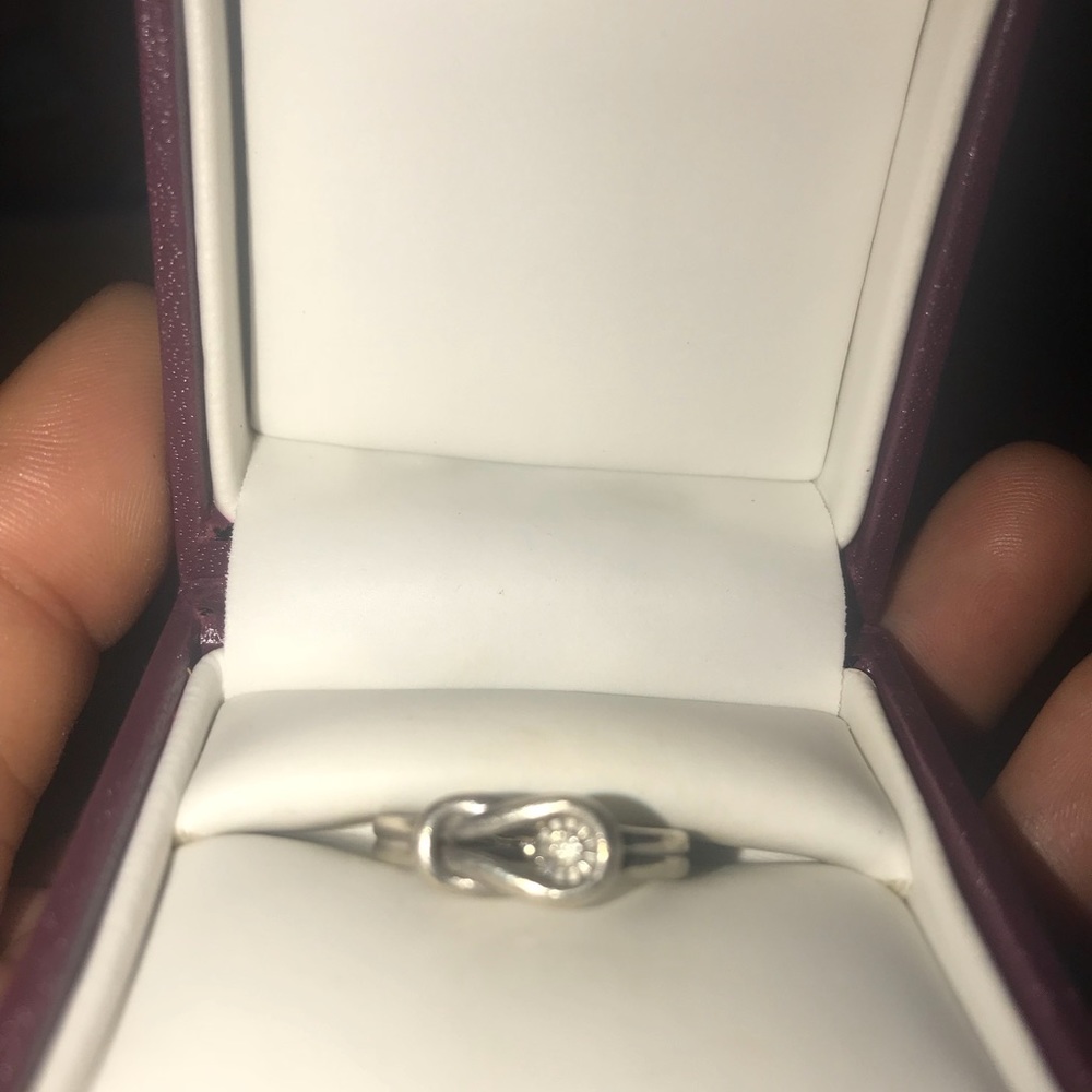helzburg diamond ring size 7